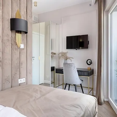 2-bedroom Delux Wwa24 Lägenhet Warszawa